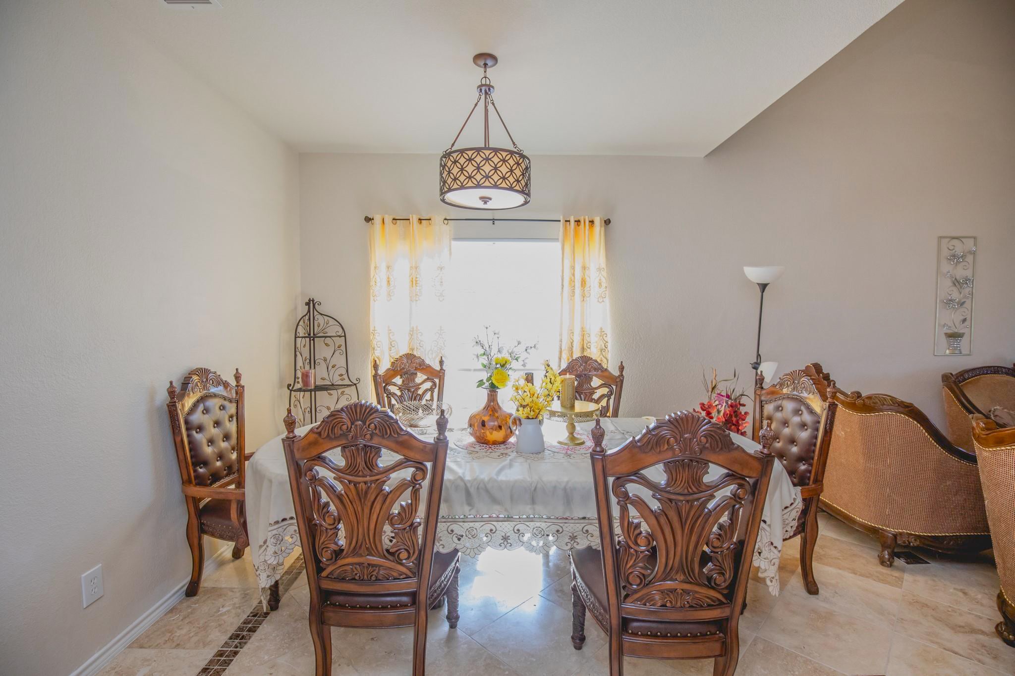 6718 Poplar Bend Lane Dickinson, TX 77539 - Photo 4 of 24