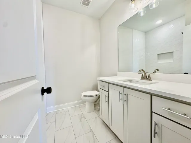 $509,900 | 4276 Brooke Drive, Nesbit, MS 38651