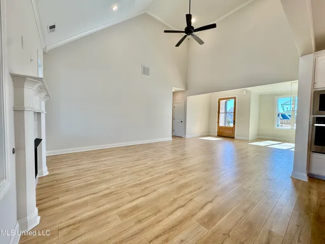 $509,900 | 4276 Brooke Drive, Nesbit, MS 38651