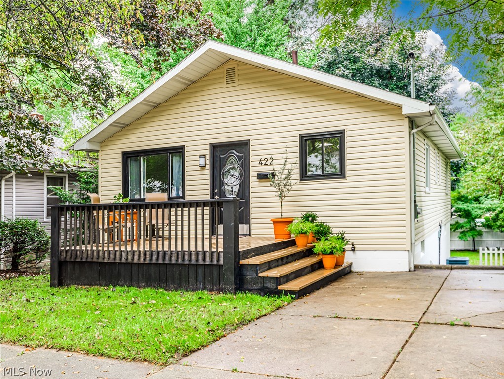 422 Baldwin Road Akron, OH 44312 - Photo 1 of 31