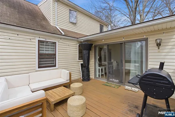 $4,900 | 126 Brookside Avenue, Cresskill, NJ 07626