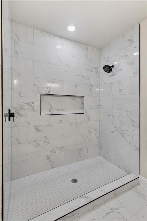 1001 Apache Ridge Road Granbury, TX 76048 - Photo 24 of 37 Gallery Image 24
