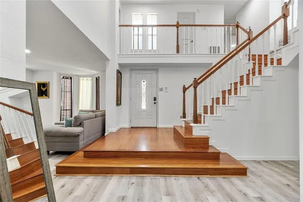 $350,000 | 13010 Meadowline Drive, Houston, TX 77082