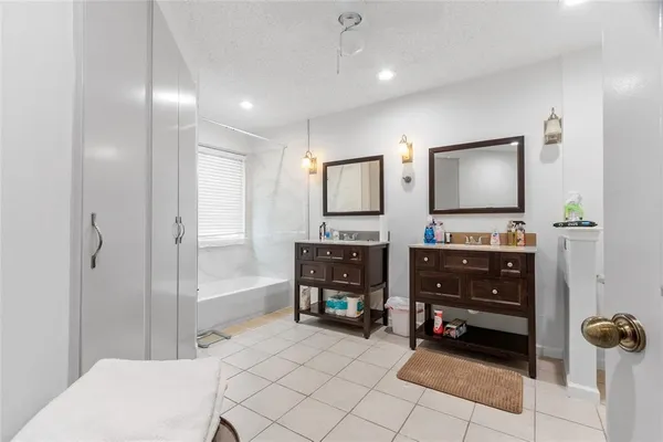 $350,000 | 13010 Meadowline Drive, Houston, TX 77082