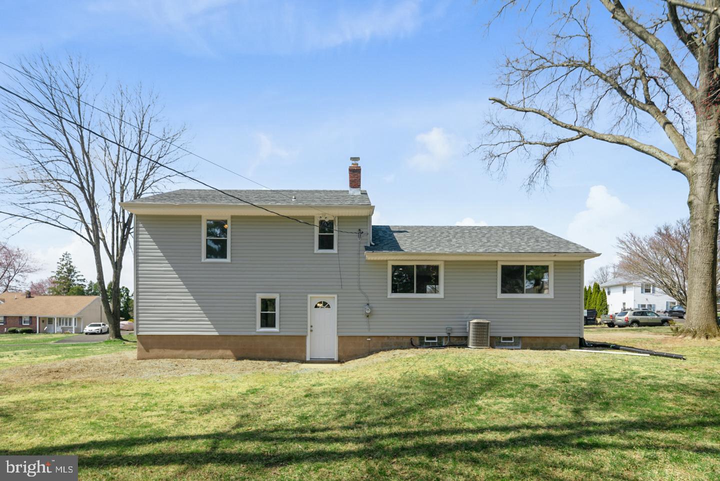 219 Harding Road Southampton, PA 18966 - Photo 24 of 26 Gallery Image 24