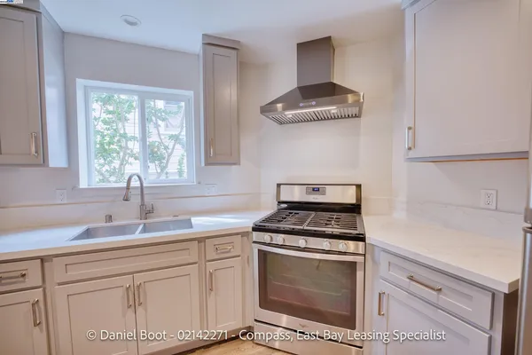 $6,100 | 2141 Ward Street, Berkeley, CA 94705