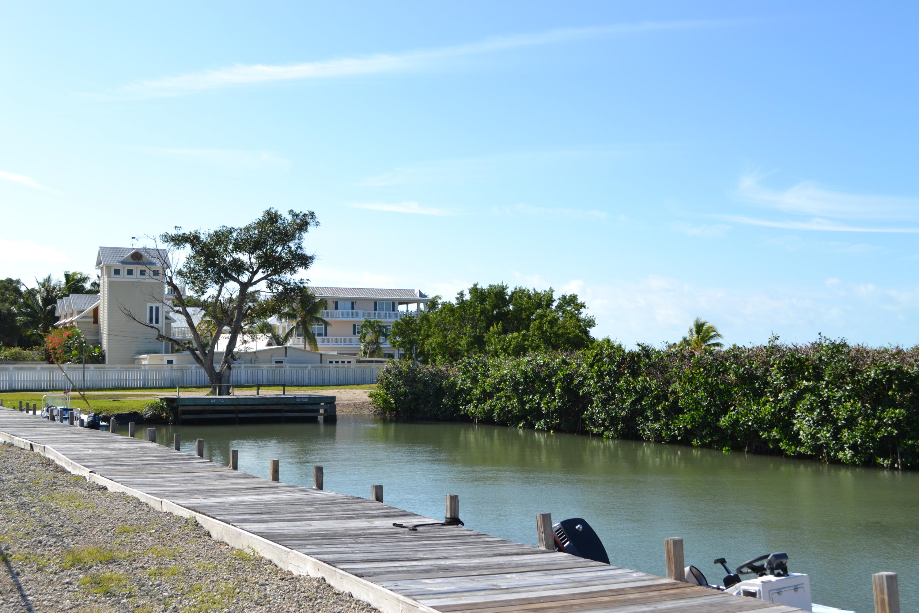 0 Dolphin Road Key Largo, FL 33037 - Photo 14 of 23 Dockage