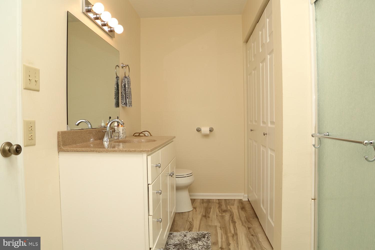 114 Spring Ridge Court Lancaster, PA 17601 - Photo 14 of 20 Full Bath