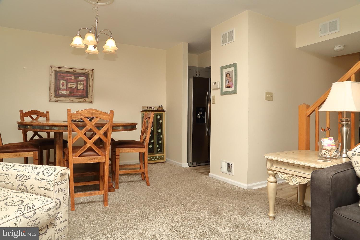 114 Spring Ridge Court Lancaster, PA 17601 - Photo 4 of 20 Dining