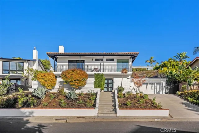 $3,250,000 | 2870 Zell Drive, Laguna Beach, CA 92651