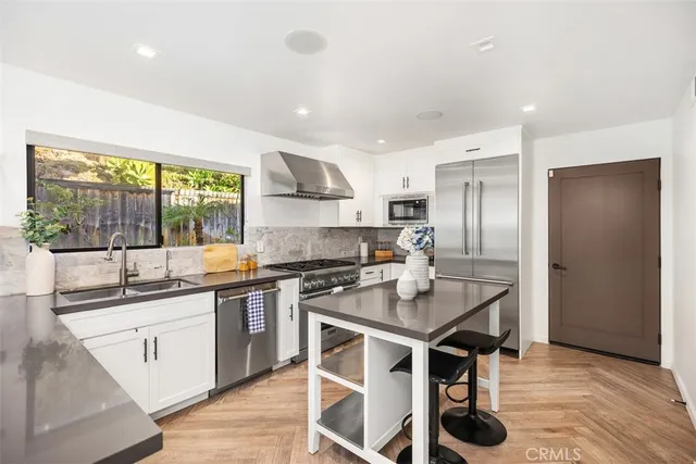 $3,250,000 | 2870 Zell Drive, Laguna Beach, CA 92651