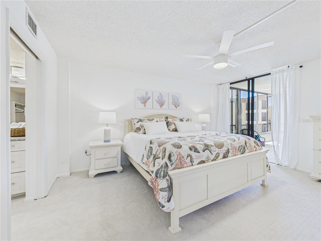 8767 Midnight Pass Road, Unit 403F Sarasota, FL 34242 - Photo 16 of 55 Gallery Image 16