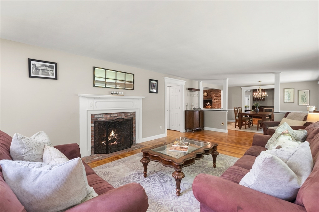 22 Timber Lane Topsfield, MA 01983 - Photo 16 of 42