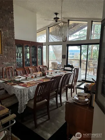 $749,950 | 2405 Terrace Drive, Puyallup, WA 98372