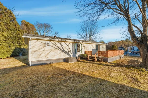 $174,900 | 10 Lear Drive, Coventry, RI 02816