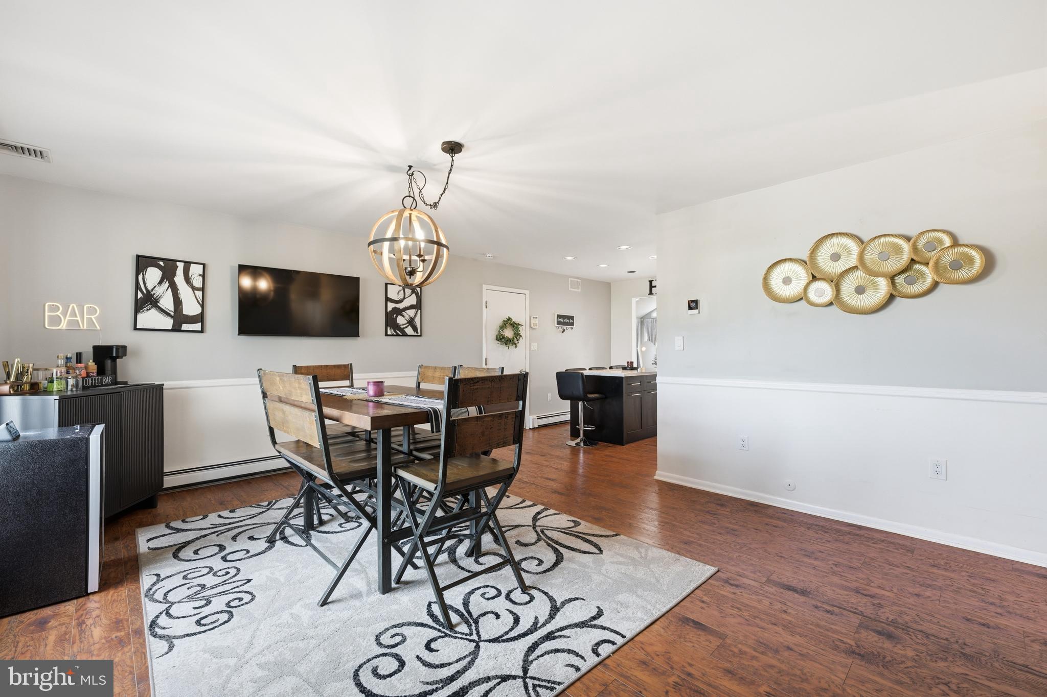 80 Quarry Road Levittown, PA 19057 - Photo 2 of 26