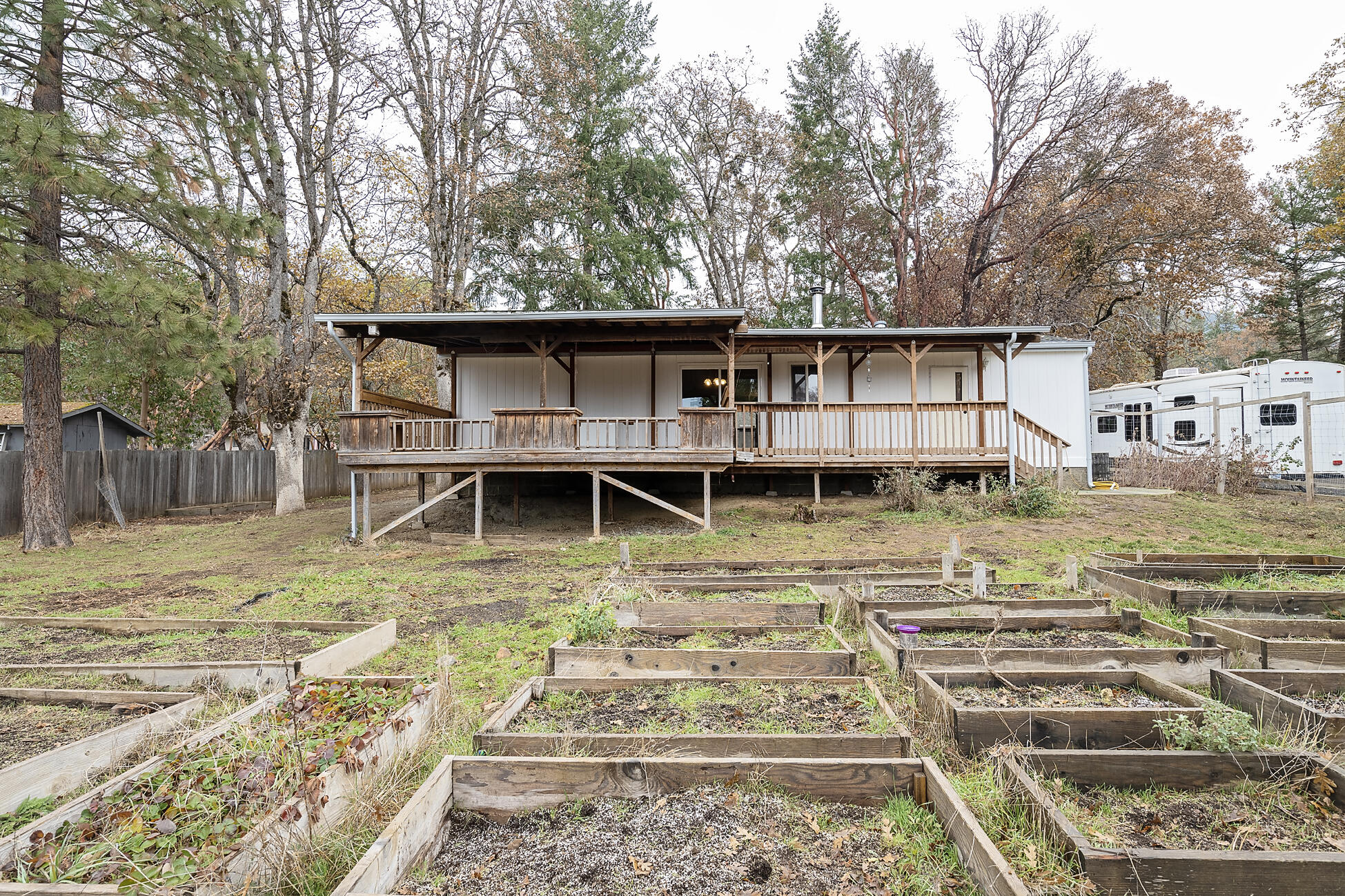 406 Upper Applegate Road Jacksonville, OR 97530 - Photo 17 of 26 Upper Applegate008 copy