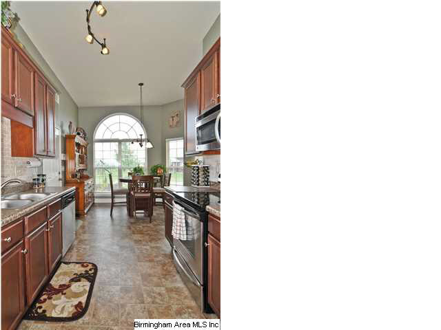 143 Crisfield Circle Alabaster, AL 35007 - Photo 13 of 32