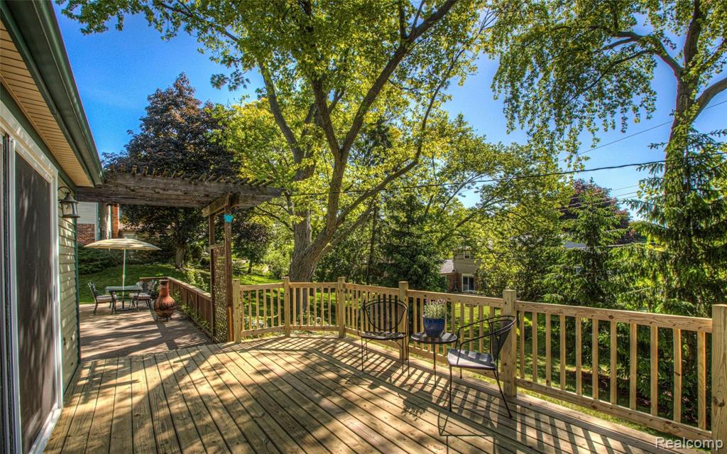 741 Rutgers Road Rochester Hills, MI 48309 - Photo 15 of 37
