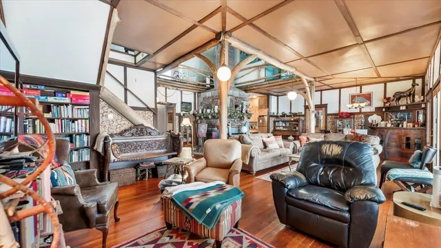 $789,900 | 1007 Van Dyke Road Northwest, Alexandria, MN 56308