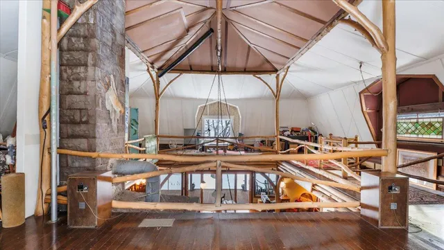 $789,900 | 1007 Van Dyke Road Northwest, Alexandria, MN 56308