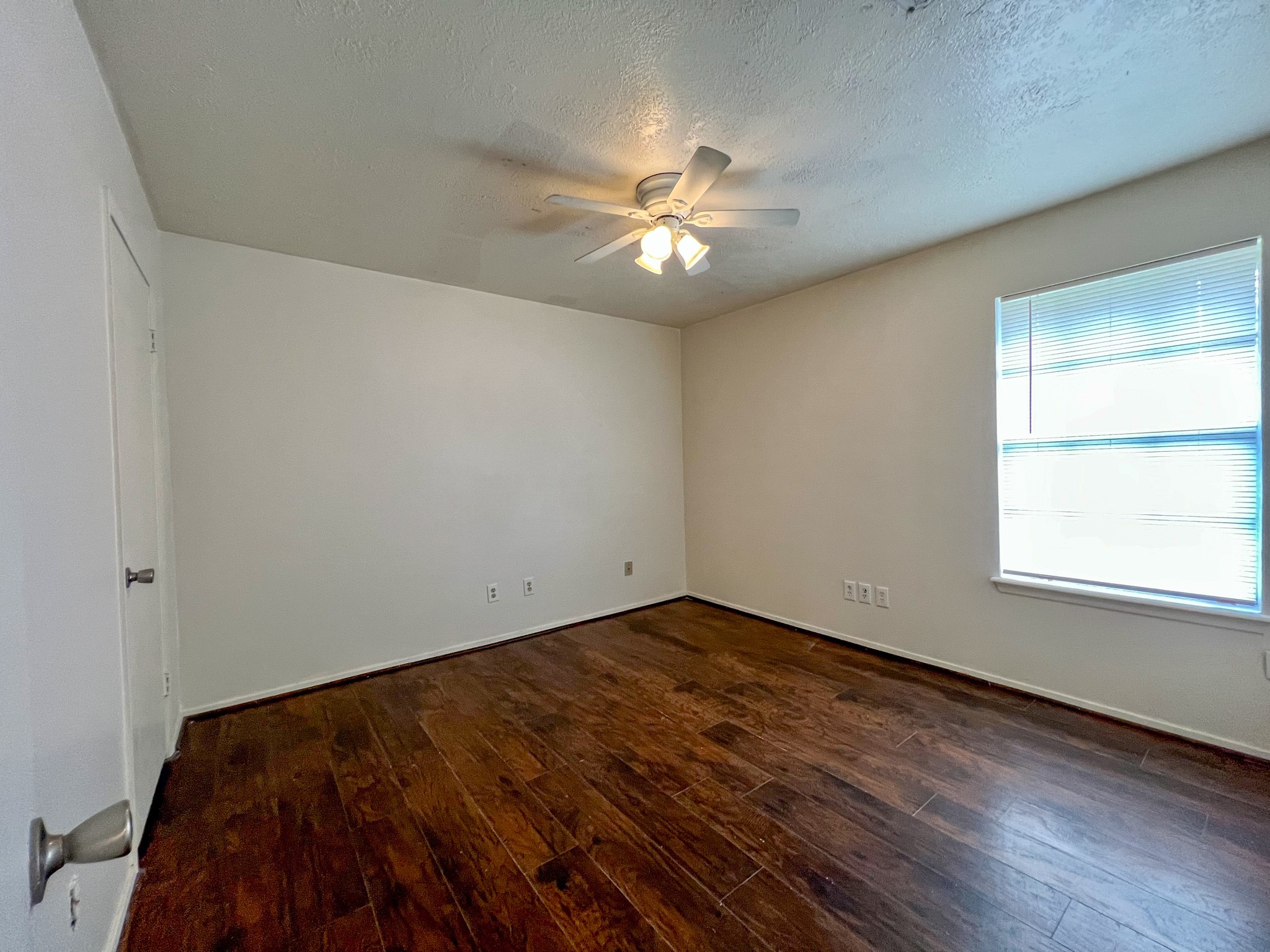 707 Ruth Court, Unit A Navasota, TX 77868 - Photo 10 of 11