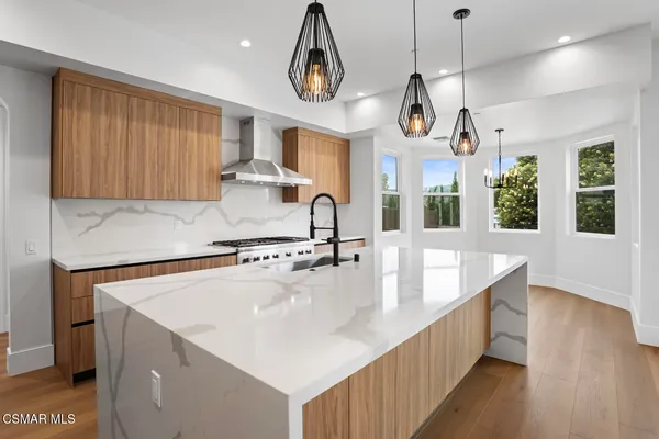 $9,500 | 295 Toyon Court, Thousand Oaks, CA 91362