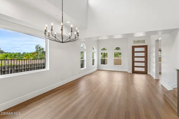 $9,500 | 295 Toyon Court, Thousand Oaks, CA 91362