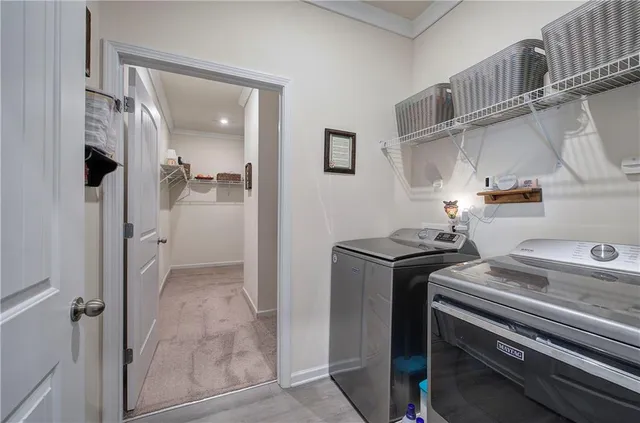 a house view with a outdoor space