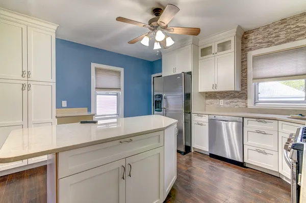 $3,000 | 86 Glover Avenue, Unit 86, Quincy, MA 02171