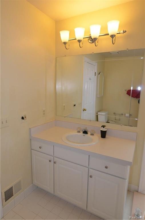 6389 Cherry Tree Court Rochester Hills, MI 48306 - Photo 20 of 30