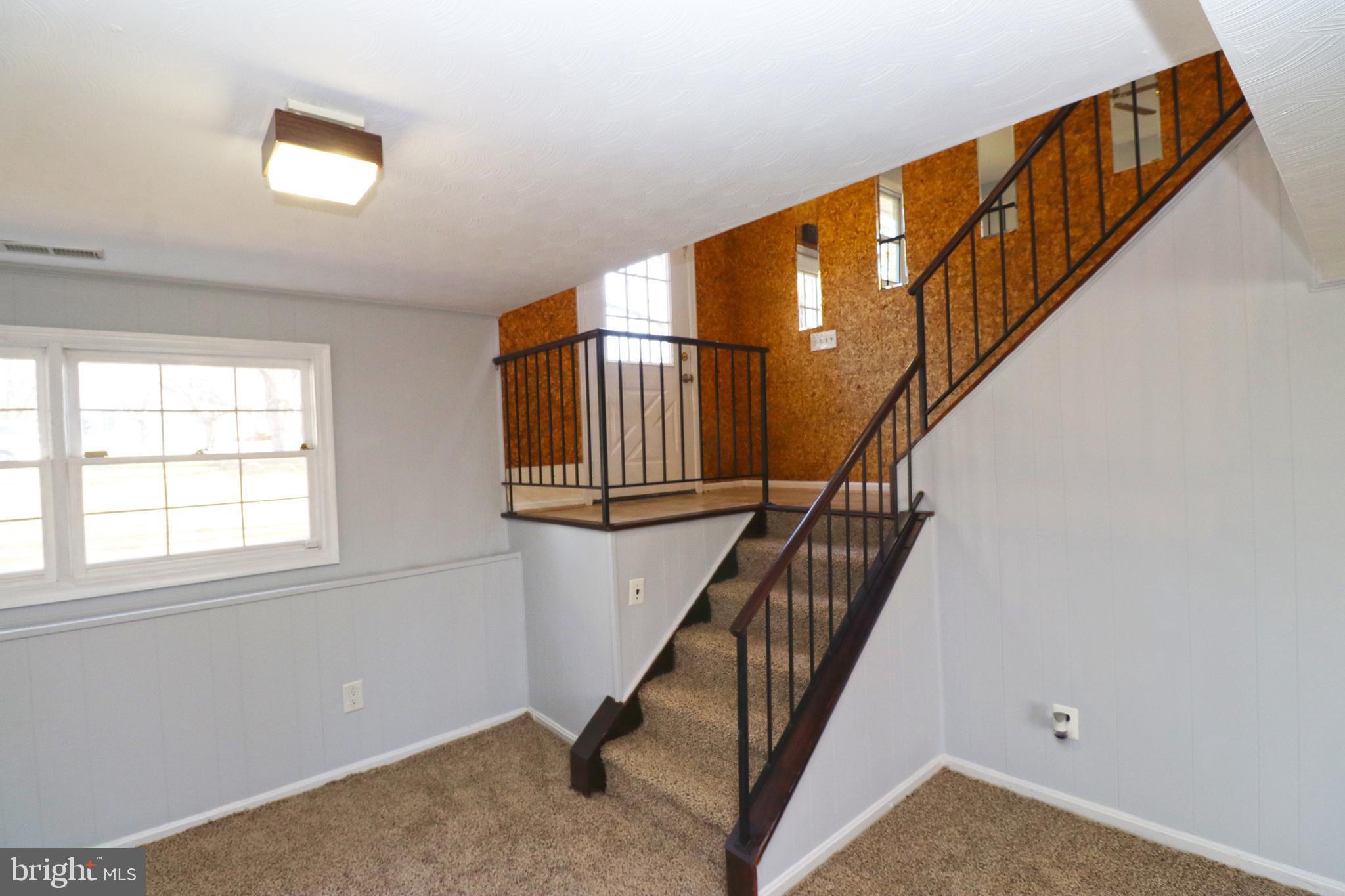 9757 Hillsmere Road Ellicott City, MD 21042 - Photo 35 of 48 Gallery Image 35