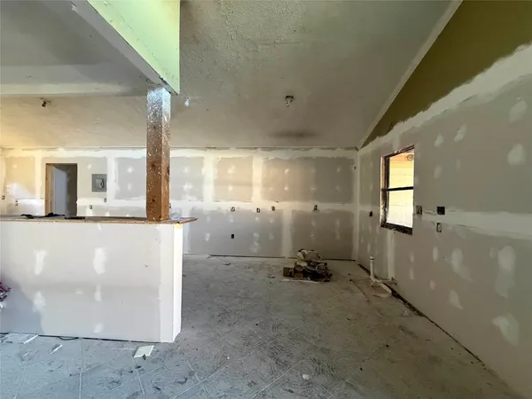 $340,000 | 719 County Road 3880, Cleveland, TX 77328