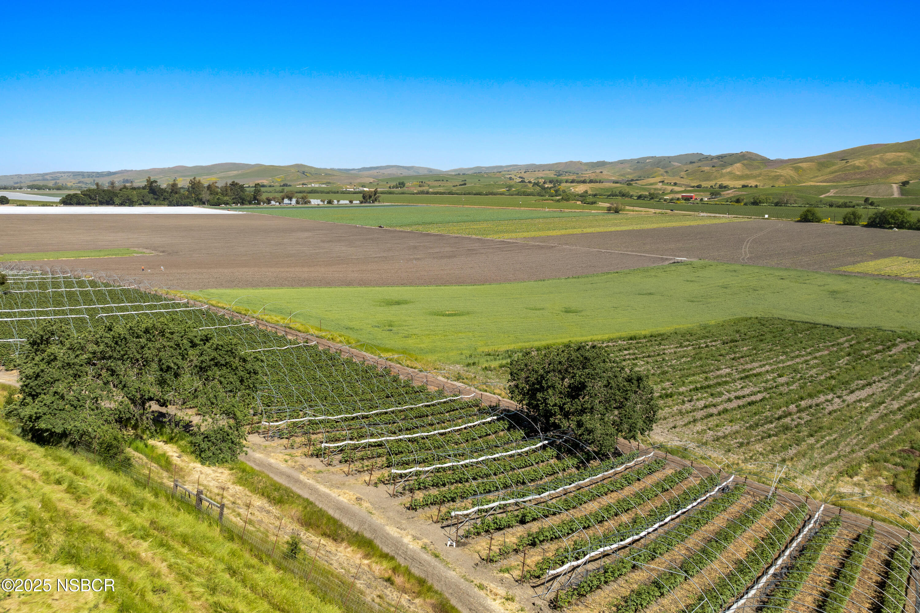 0 Ca Highway Los Alamos, CA 93440 - Photo 3 of 14 a view of an ocean and a mountain