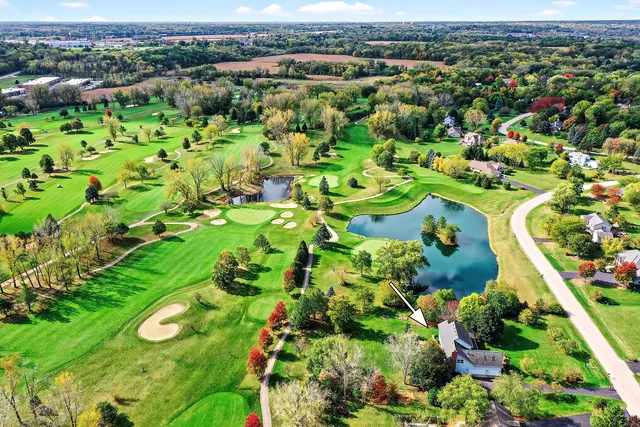 $575,000 | 2215 Crystal Circle, Crystal Lake, IL 60012