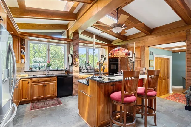 $1,950,000 | 1789 Hastings Mill Road, Pittsburgh, PA 15241