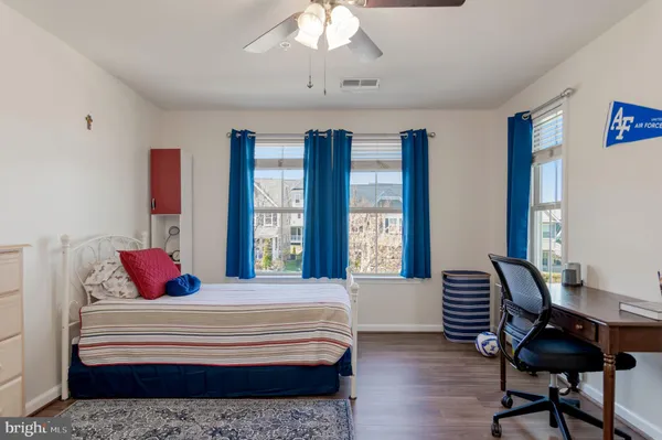 $785,000 | 17149 Sea Skiff Way, Dumfries, VA 22026