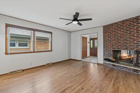 $339,900 | 5224 West Rita Drive, West Allis, WI 53219