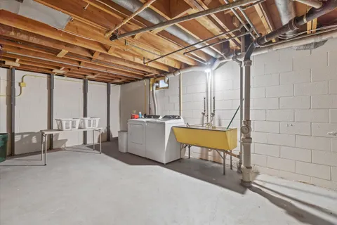 $339,900 | 5224 West Rita Drive, West Allis, WI 53219