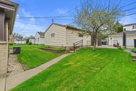 $339,900 | 5224 West Rita Drive, West Allis, WI 53219