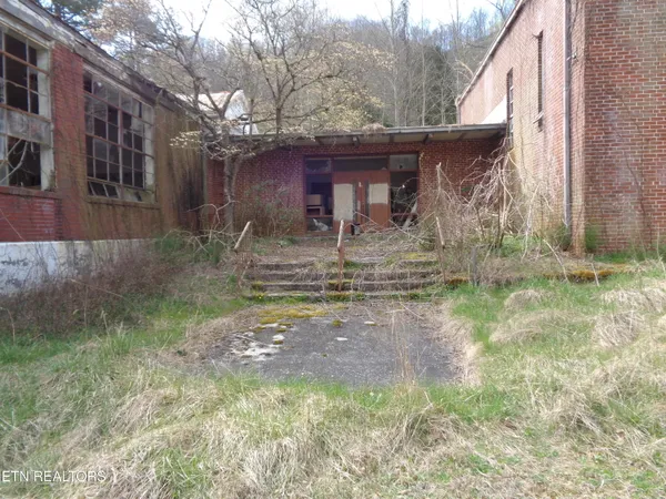 $159,900 | 7918 Kyles Ford Highway, Kyles Ford, TN 37765