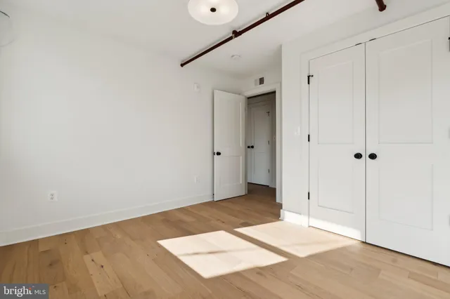 $4,200 | 901 King Street, Unit 203, Alexandria, VA 22314