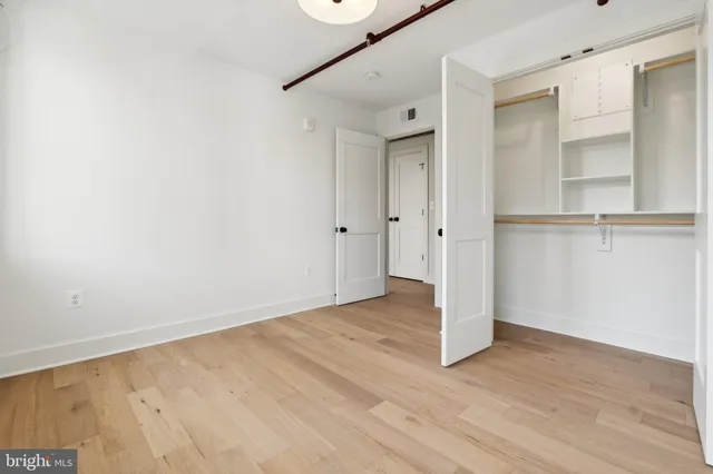 $4,200 | 901 King Street, Unit 203, Alexandria, VA 22314