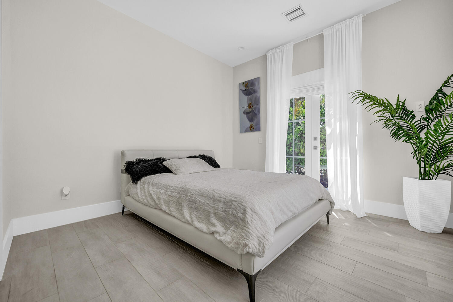 216 Northwest 11th Street Boca Raton, FL 33432 - Photo 37 of 53 DSC06519