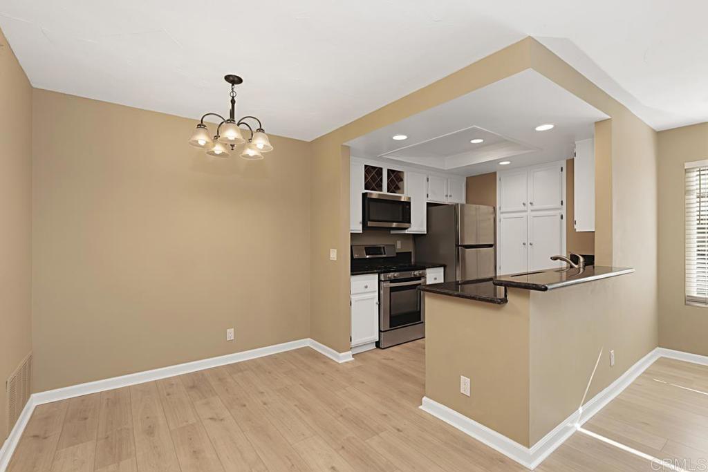 1095 Shadowridge Drive, Unit 131 Vista, CA 92081 - Photo 14 of 33