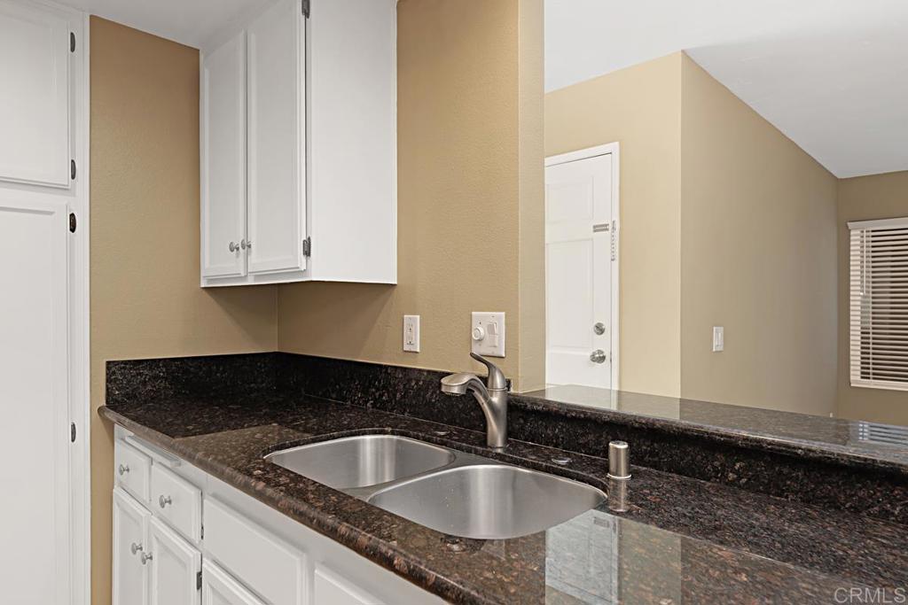 1095 Shadowridge Drive, Unit 131 Vista, CA 92081 - Photo 17 of 33