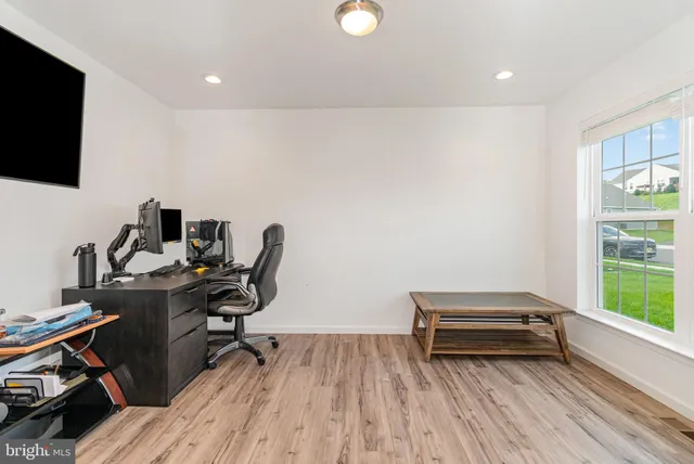 $530,000 | 584 Smoke House Drive, Mechanicsburg, PA 17055