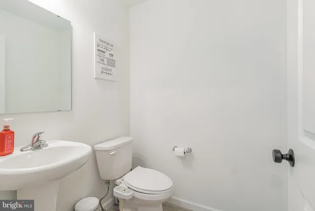 $530,000 | 584 Smoke House Drive, Mechanicsburg, PA 17055