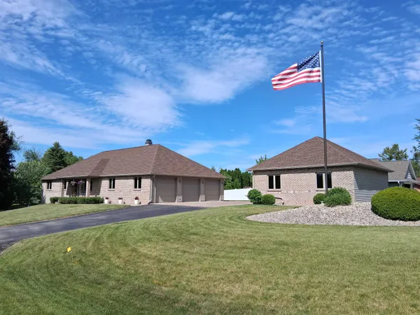 $575,000 | N1434 Highgreen Court, Greenville, WI 54942