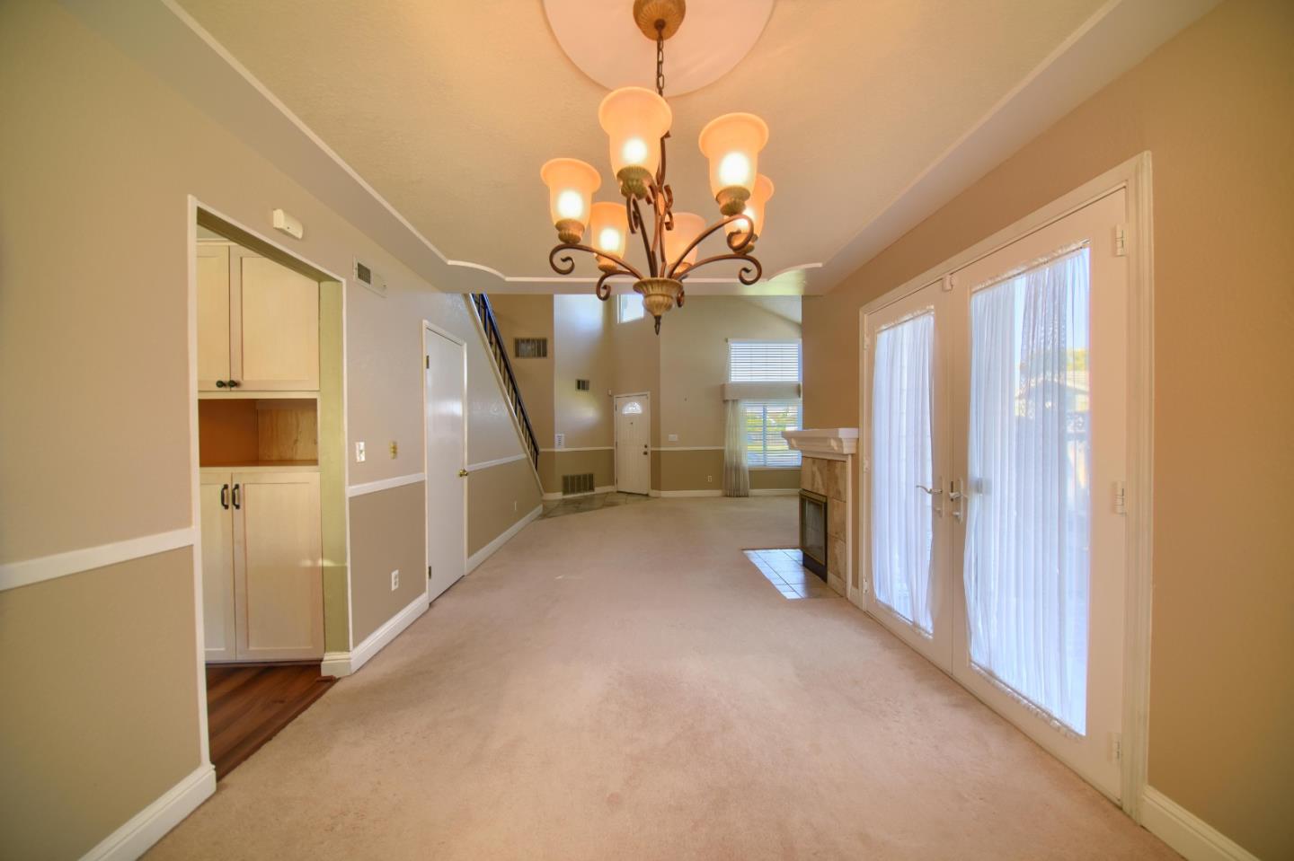2911 Sunflower Drive Antioch, CA 94531 - Photo 10 of 69 a view of entryway with livingroom